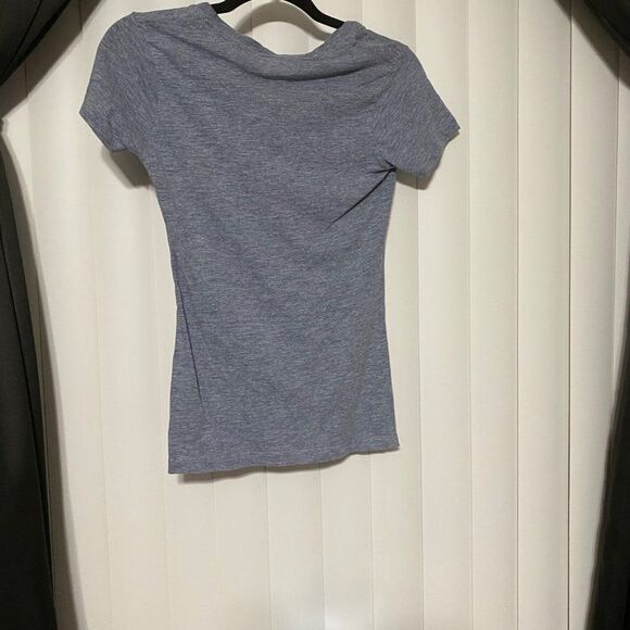 NFL Team Apparel Chicago Bears v neck t-shirt - Picture 4 of 4